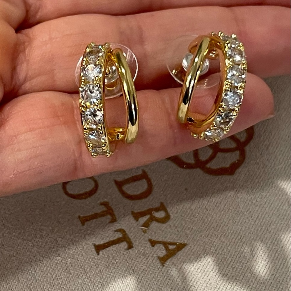 Kendra Scott Livy Gold Huggie Hoops